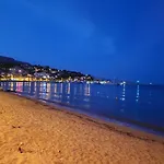 Peaceful Seaview With & Pool Access, Air Conditioning * Bormes-les-Mimosas