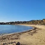 Peaceful Seaview With & Pool Access, Air Conditioning Lägenhet Bormes-les-Mimosas